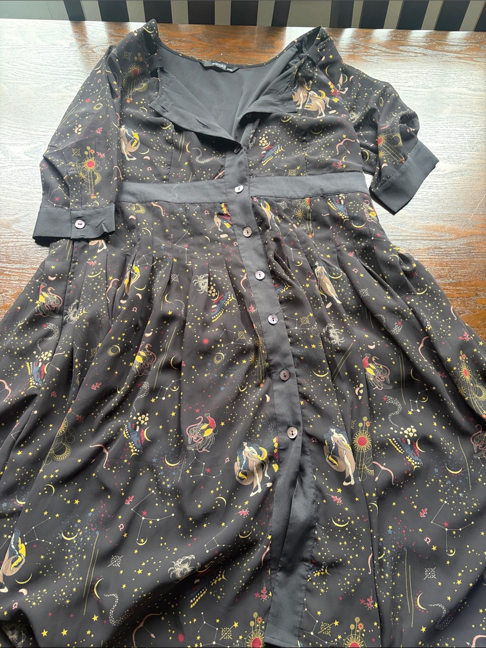 Eshakti Black Zodiac Celestial Print Button-Front Midi Dress 2X (20-20W)